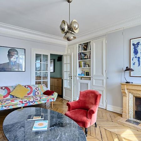 Apartment Center Of Paris With Terrace By Studio Prestige Exterior foto